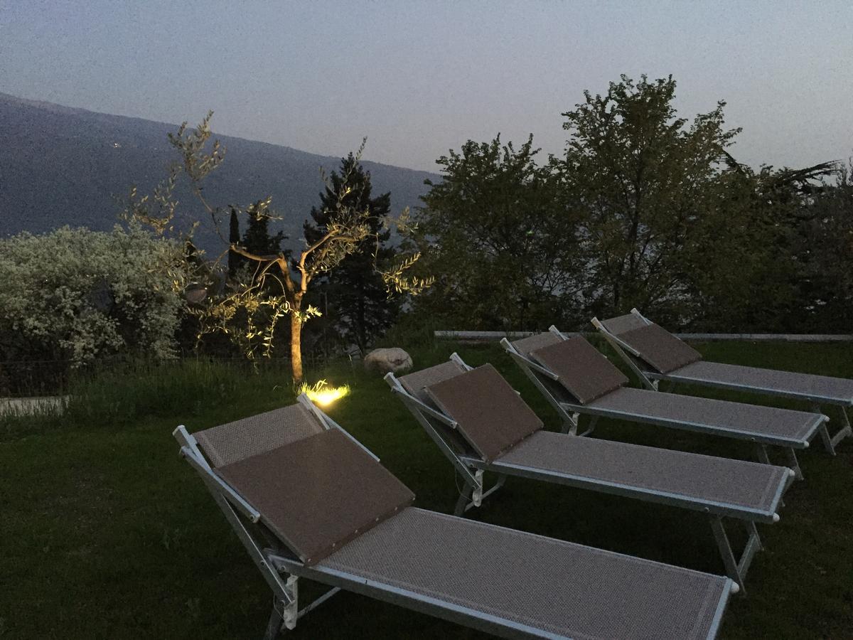 Verdeulivo Relax Home - Ruculi Hospitality Тиньяле Экстерьер фото